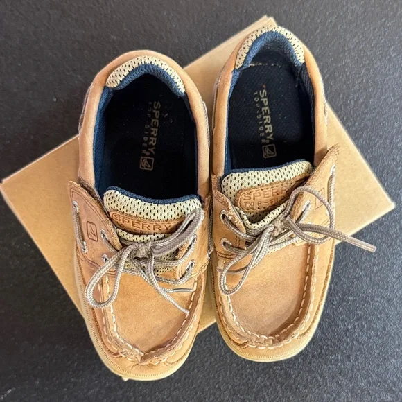 Sperry Kids Brown Moccasins - Picture 4 of 6